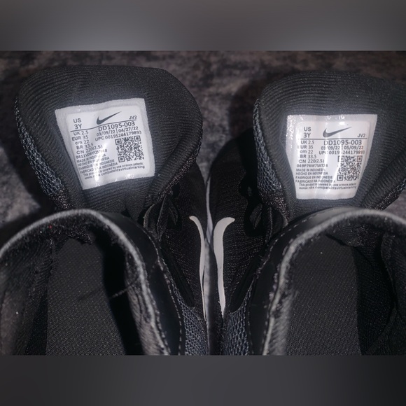 Boys Nike Revolution 6 - Picture 5 of 5